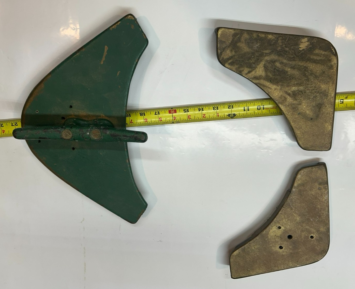Vintage USN Cast Bronze Bow Plate w/ Cleat & Transom Corners “Anchor Stamped”