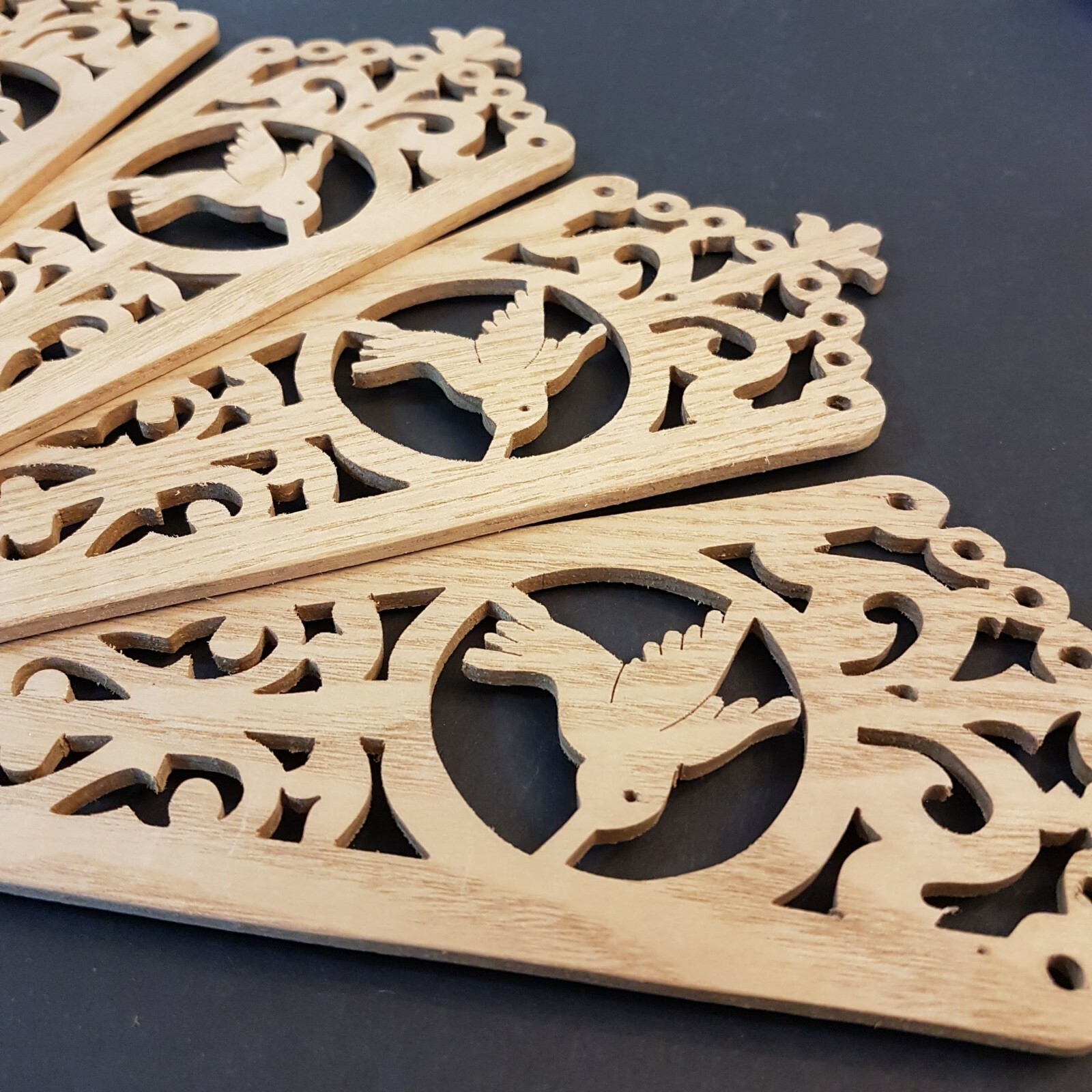 Hummingbird Scroll Saw Art Home Decor 11″ Natural Wood Bird Lover Folding Fan