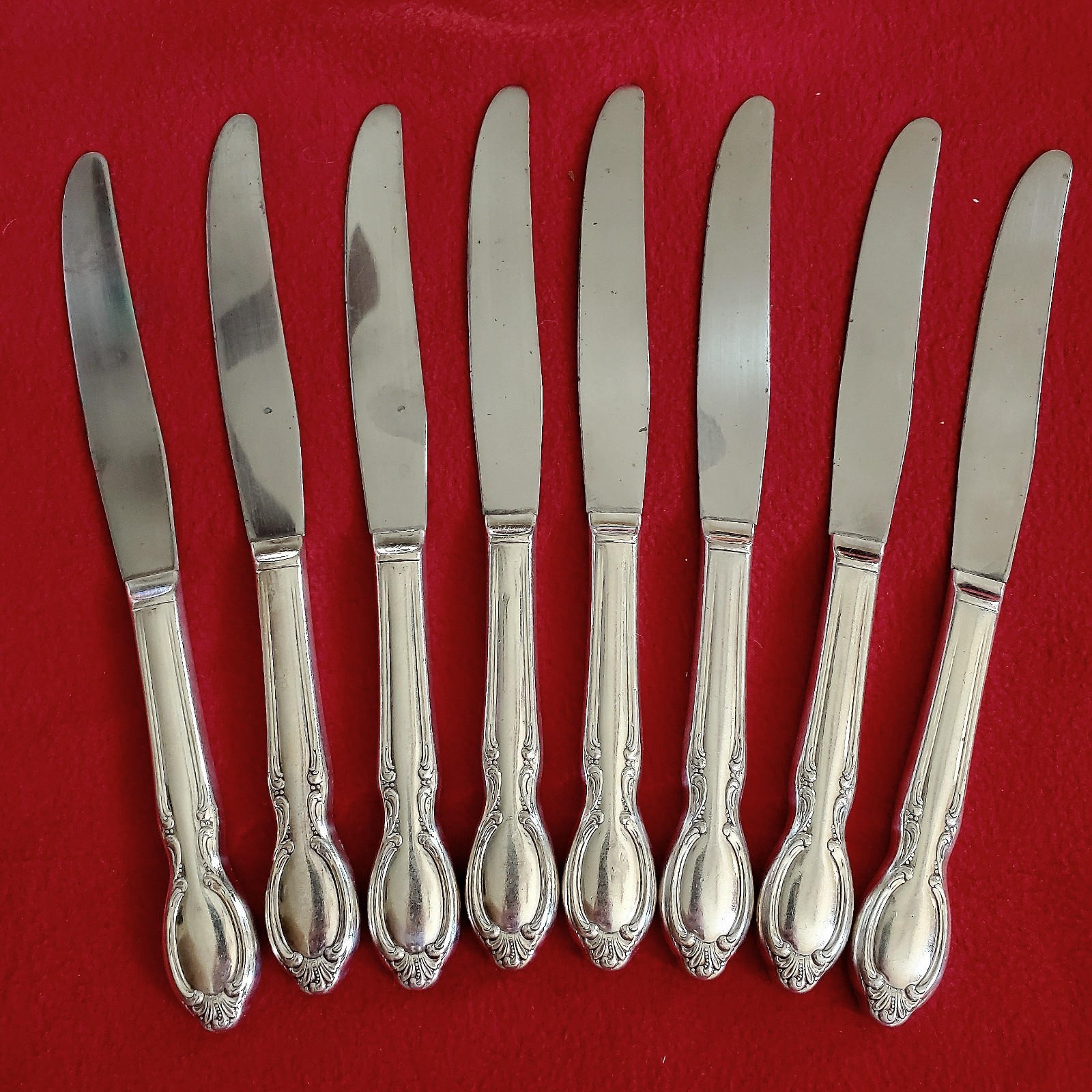 WM Rogers Eagle and Star Hallmark Silverplate Mountain Pattern 9 Hollow Knives