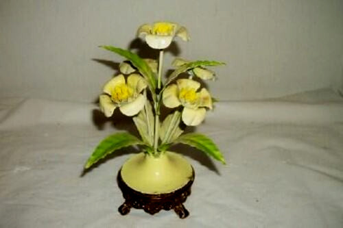 Italian Tole Yellow Flowers Arrangement Cottagecore Centerpiece Ornate Base VTG