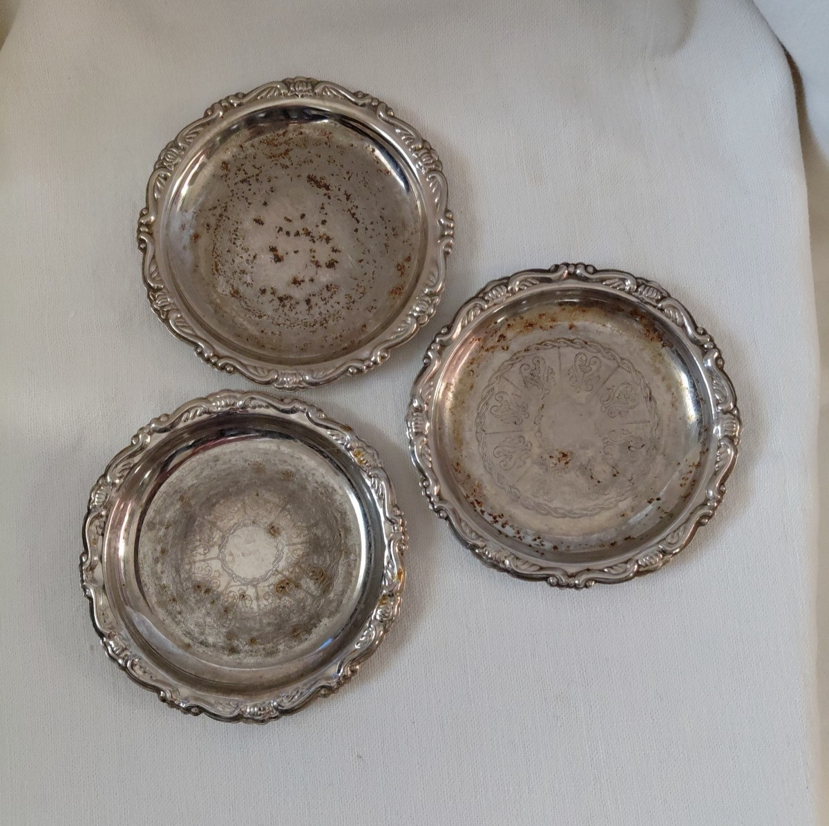 3 Coasters Butter Pats Etched Silverplated EP on Steel Italy Rusted 1f