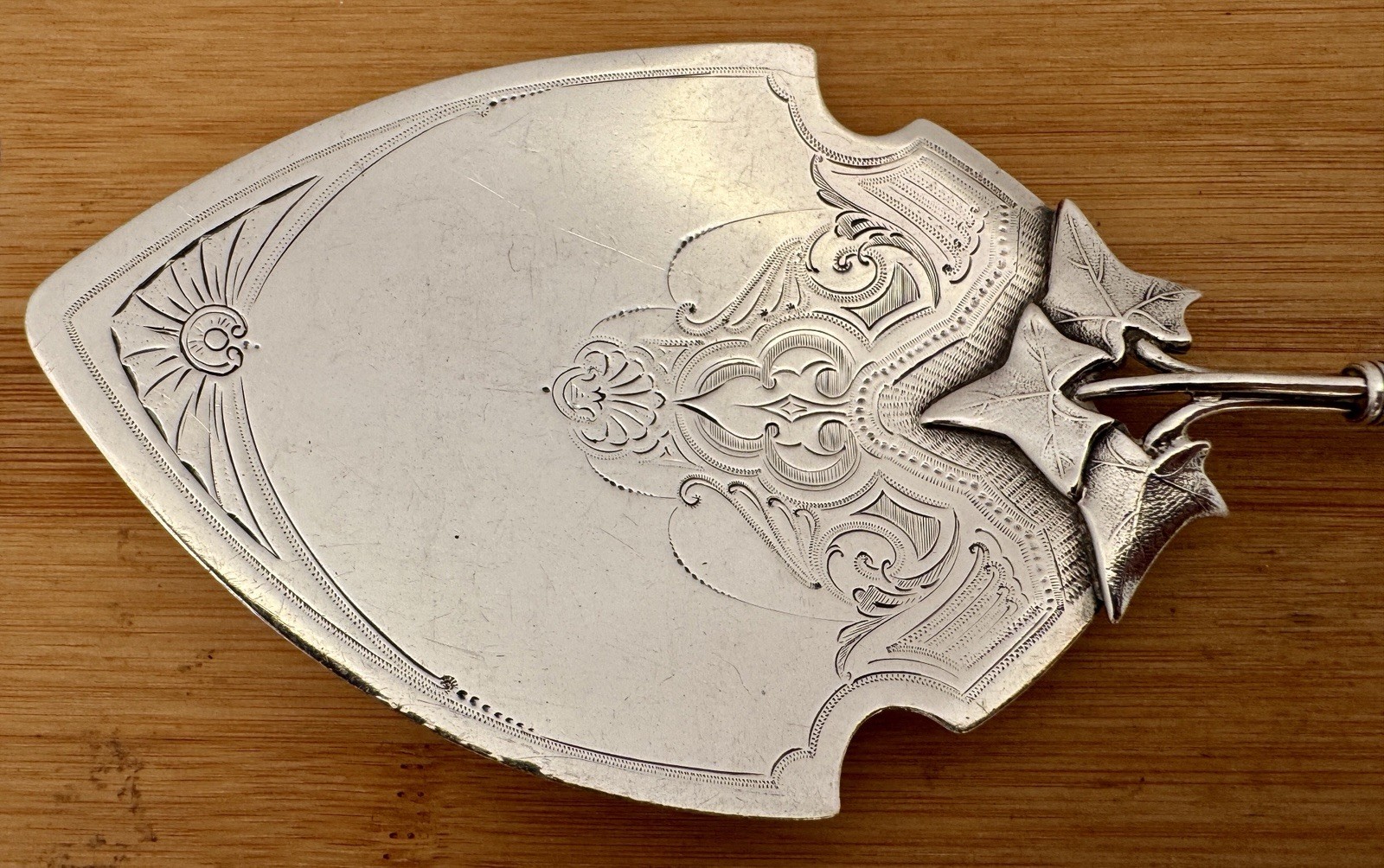 FINE STERLING GORHAM AESTHETIC MOVEMENT BALL ENDED PIE OR DESSERT SERVER C 1870