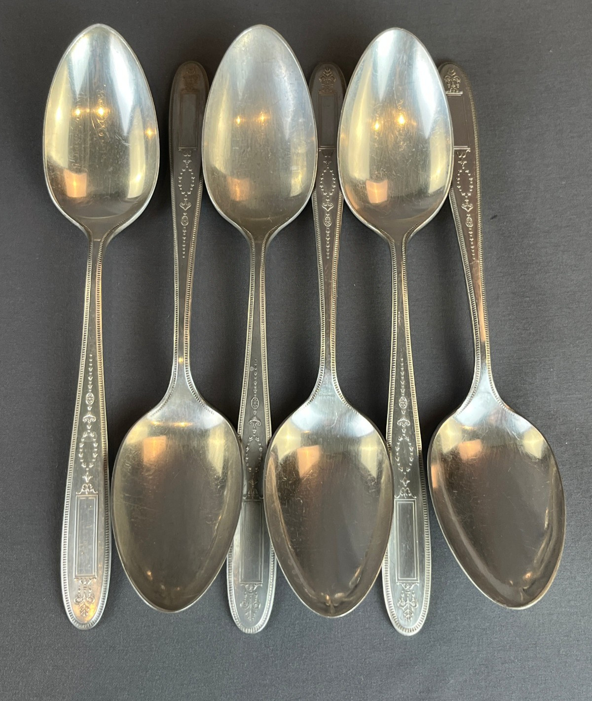41 Pc Partial Oneida GROSVENOR Flatware Set No Mono: EUC