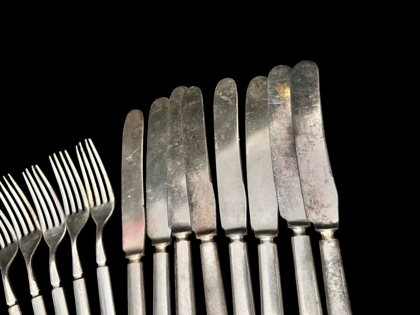 22pc Set VTG Colonial Style Silverplated Forks & Knives Variety Of Brands READ