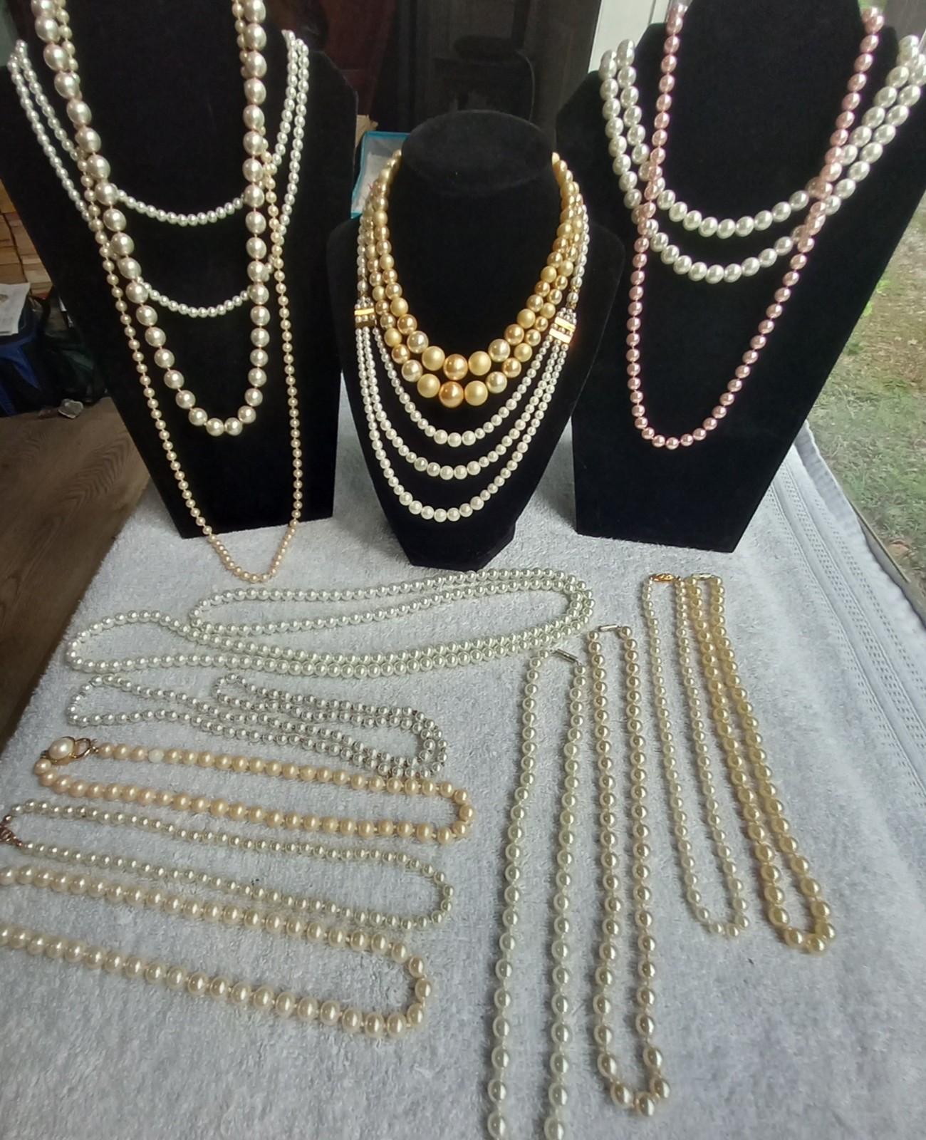 Vintage Estate Sale 16 Faux Pearl Beaded Necklace Lot 14 Glass Core – Knotted