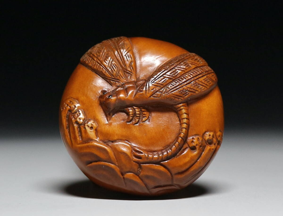 Antique Japanese NETSUKE Dragonfly -signed -okimono -rare from Japan