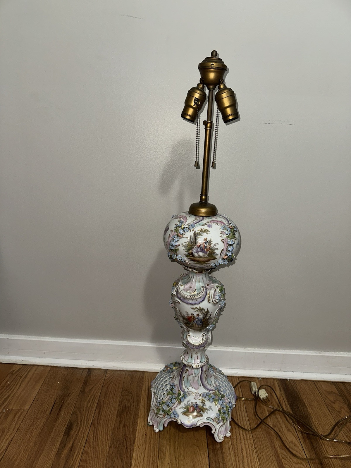 Antique German Carl Thieme Meissen Dresden Porcelain Banquet Lamp 34”