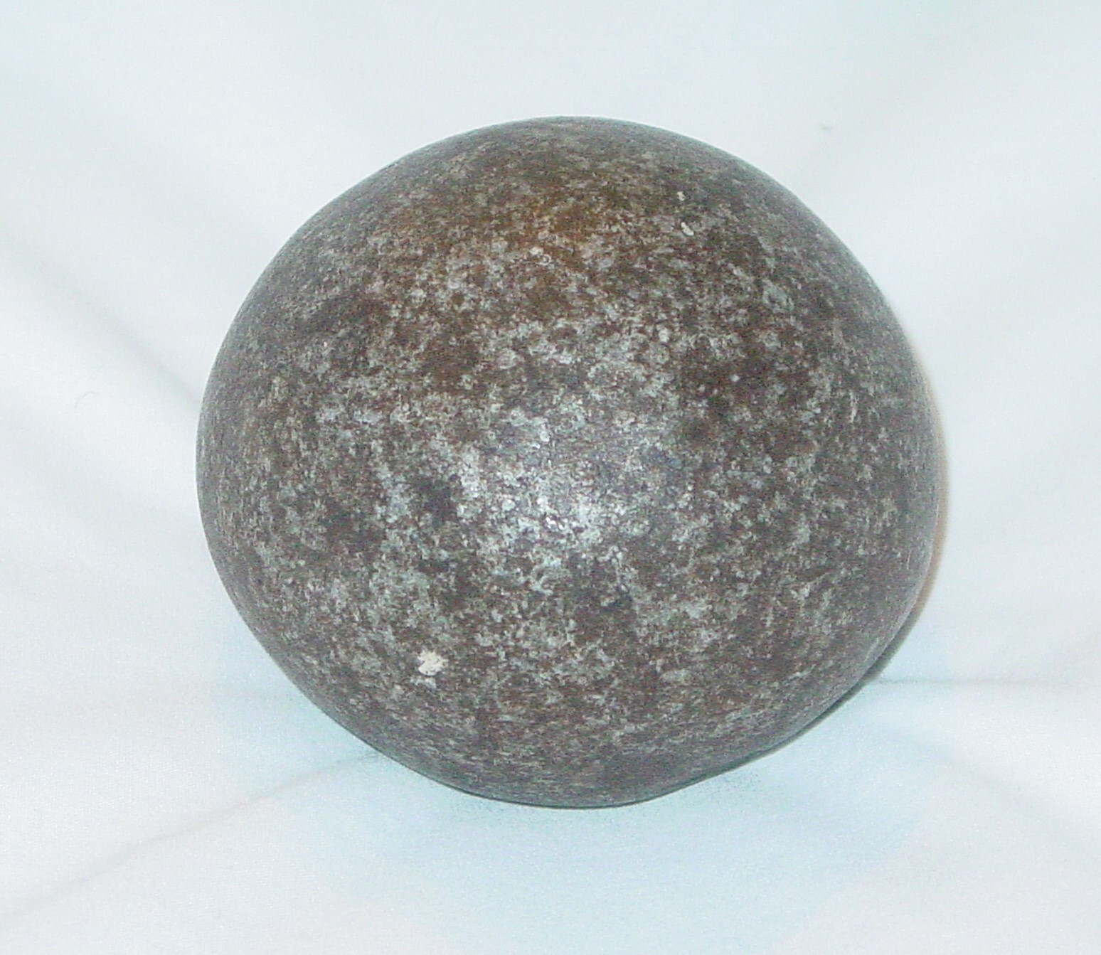 PRIMITIVE REVOLUTIONARY OR CIVIL WAR CANNONBALL? -3″ DIA-5.12 POUNDS -C DETAILS