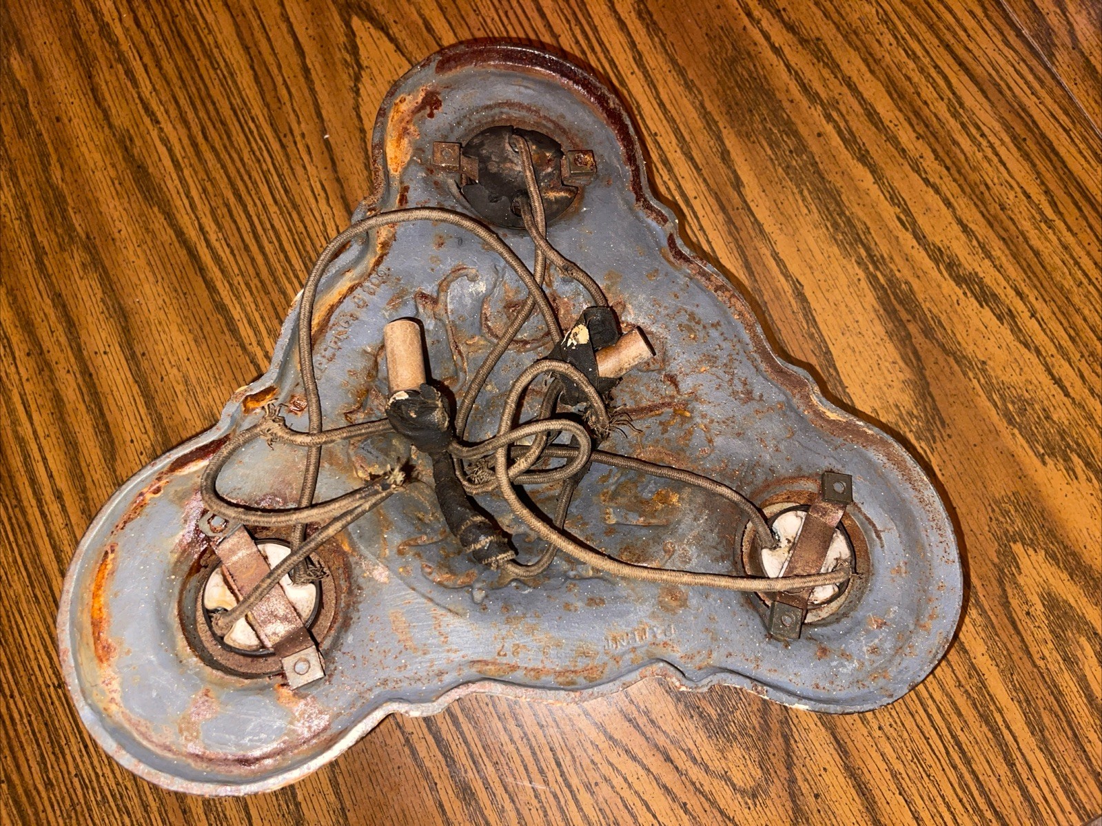 ART DECO THREE-LIGHT CEILING LIGHT FIXTURE FLUSH MOUNT 1930’S CAST IRON