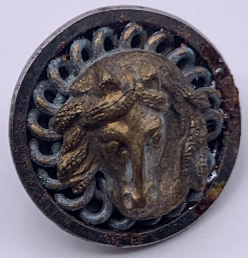 Vtg Horse Head Button 3D Front Facing Antique
