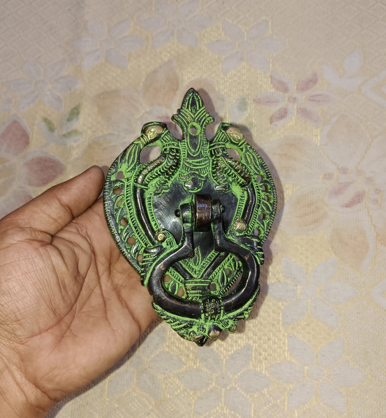 Double Peacock Door Knocker Brass Parrot Engraved Main Door Bell Home Dec CA072