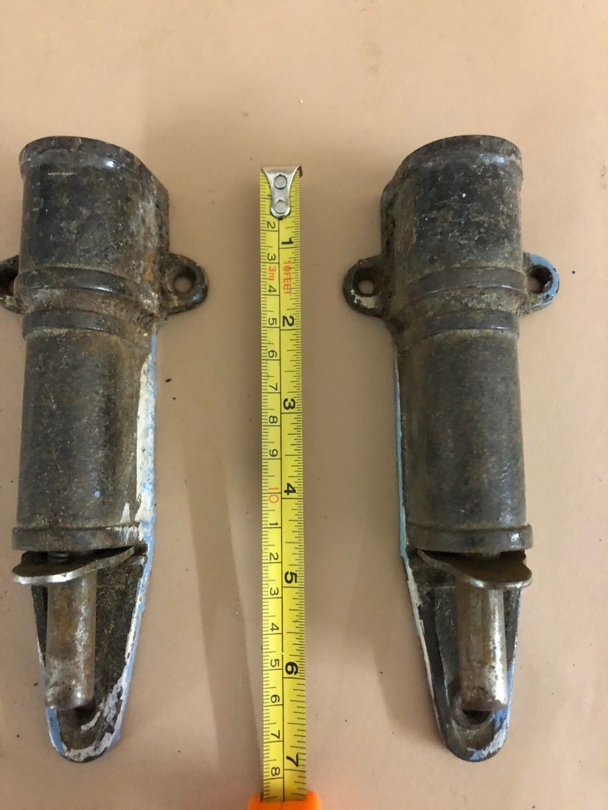 CAST IRON DOUBLE DOOR SPRING LOADED DEAD BOLTS. FAST FREE DISPATCH