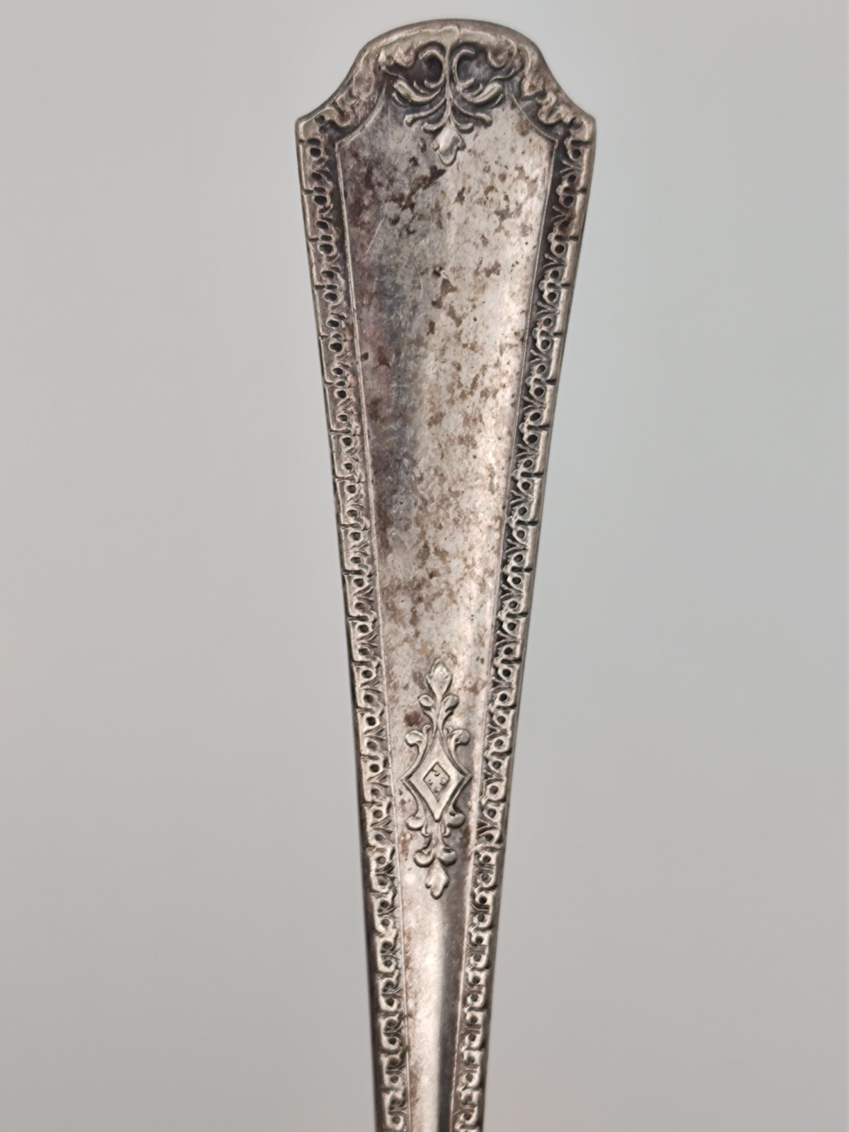 Antique W.m. A. Rogers Berkeley Pattern Silverplated 8.75″ Serving Spork