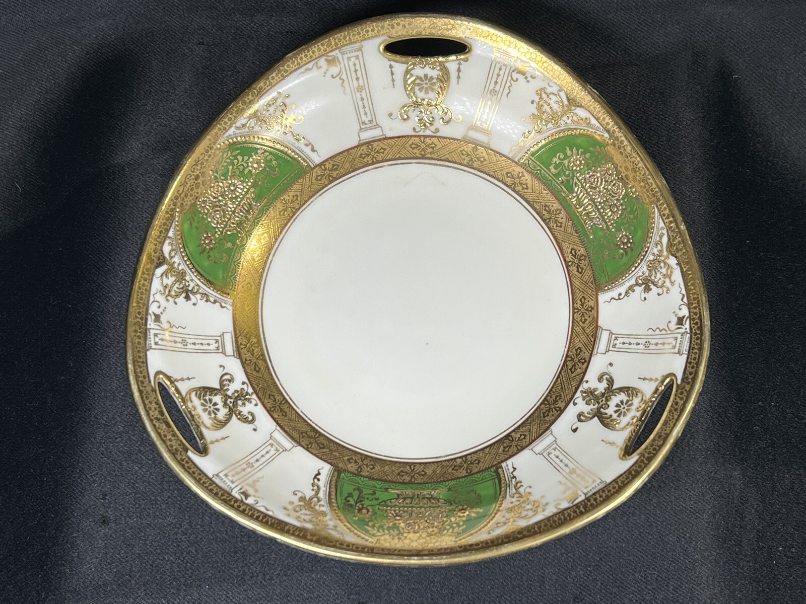 ATQ VTG Noritake Morimura Triangular 7” Bowl Handpainted Heavy Gold Gilded