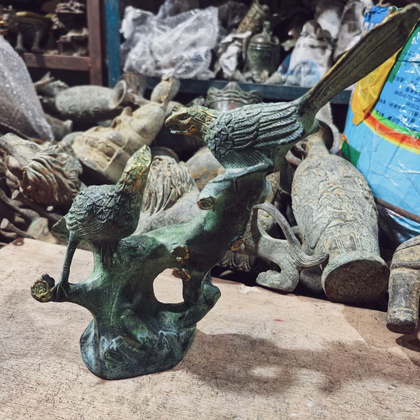 Old Bronze Relief carved GildedTwo lucky magpies and plum blossom statues,China