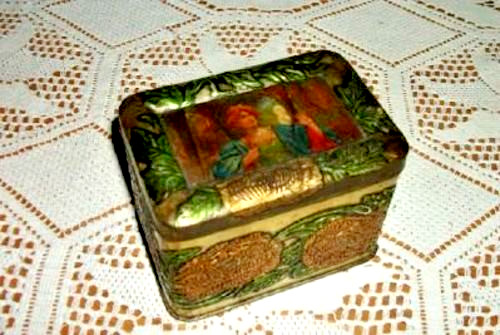 Art Nouveau Lithograph Portrait Tin Box Renaissance Embossed Flowers 1900s RARE