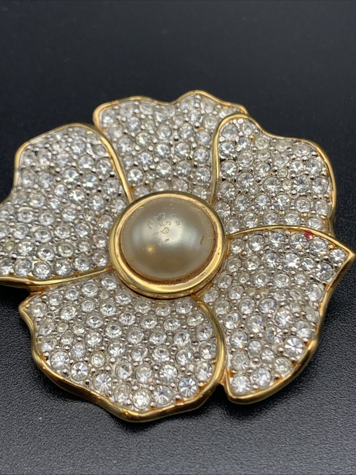 Swarovski S.A.L Signed Gold Tone Clear Crystals Large Flower Brooch