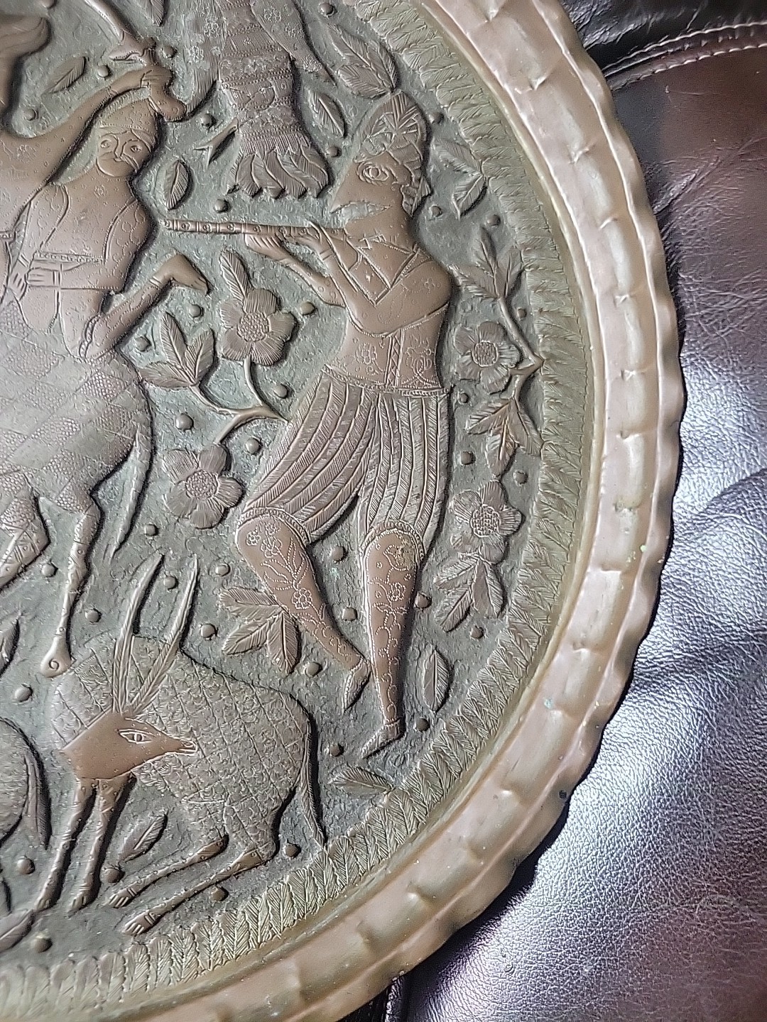 Antique Middle Eastern Brass Hand Tooled India Tray 15.5″ Round Hunting Scene