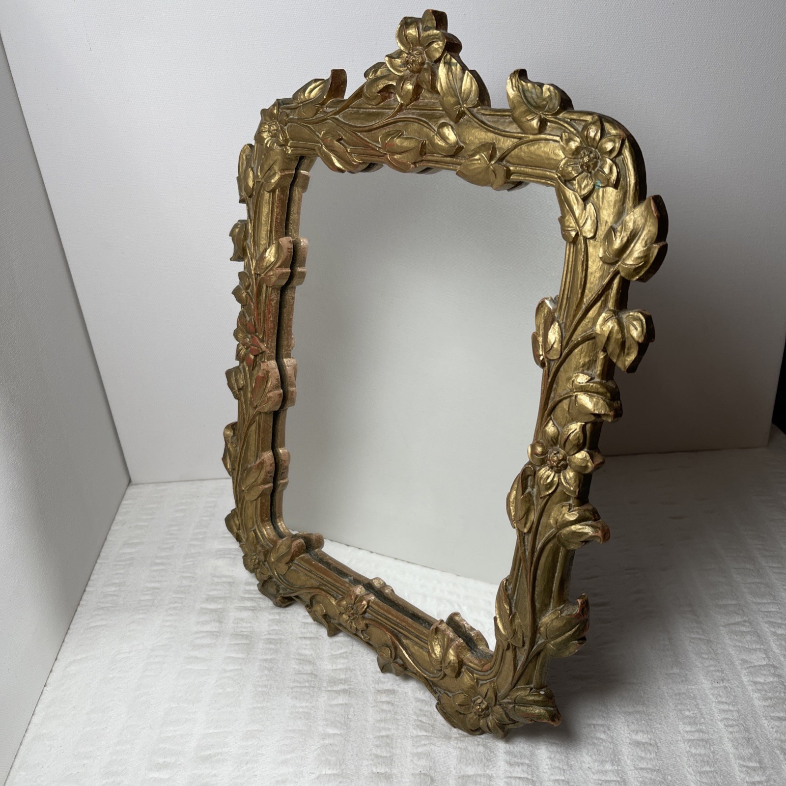 VTG Syroco Wood Gold Ornate Tabletop Stand Mirror Hollywood Regency 14” x 11”
