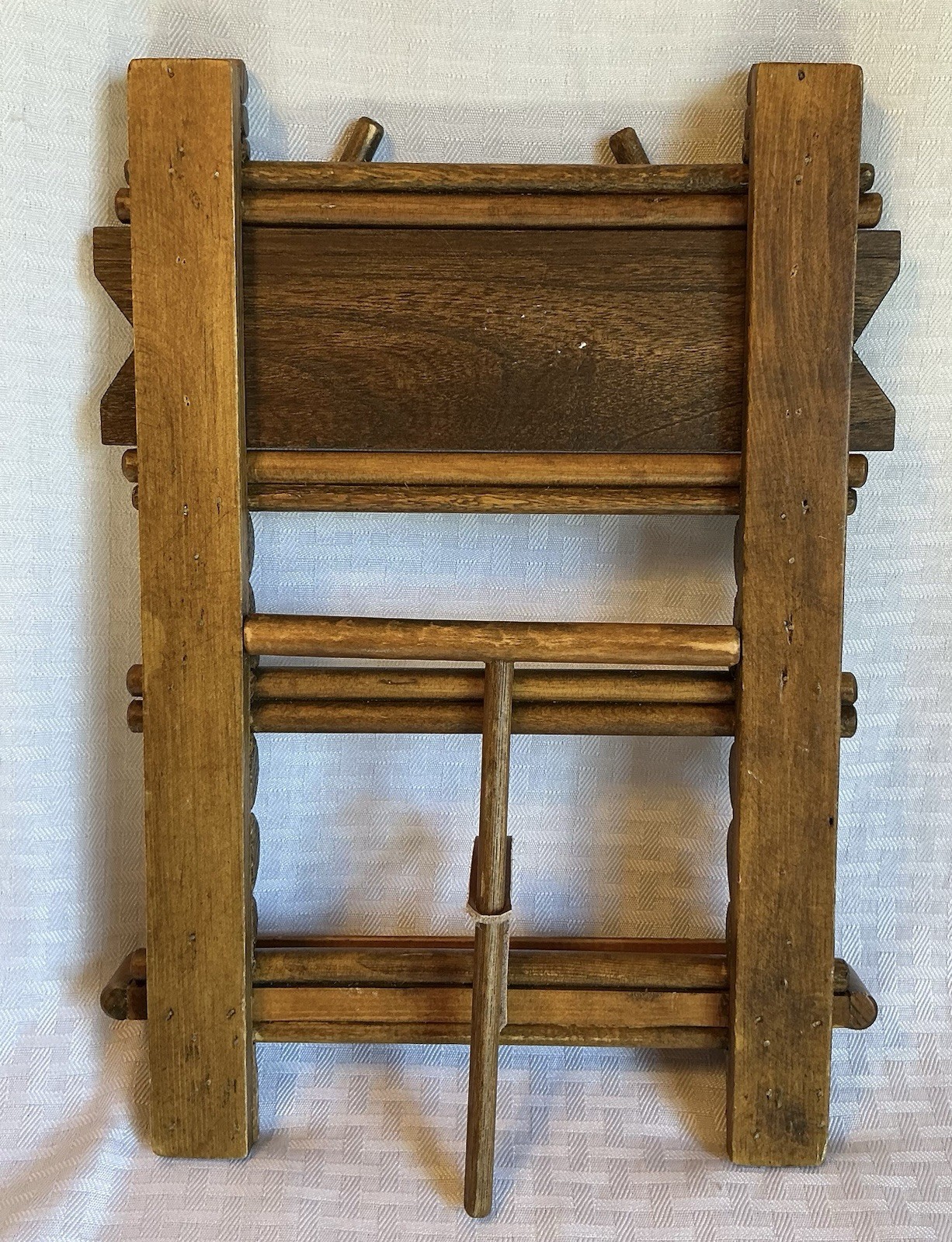 Antique Adirondack Folk Art Wood Easel Frame Lodge Cabin Lake Camp Pine Comes