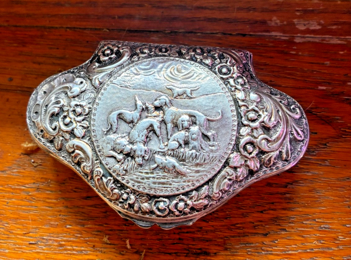 1914 Hound Dogs / Hallmarked Lion – p / Sterling Silver Trinket / Sm Jewelry Box
