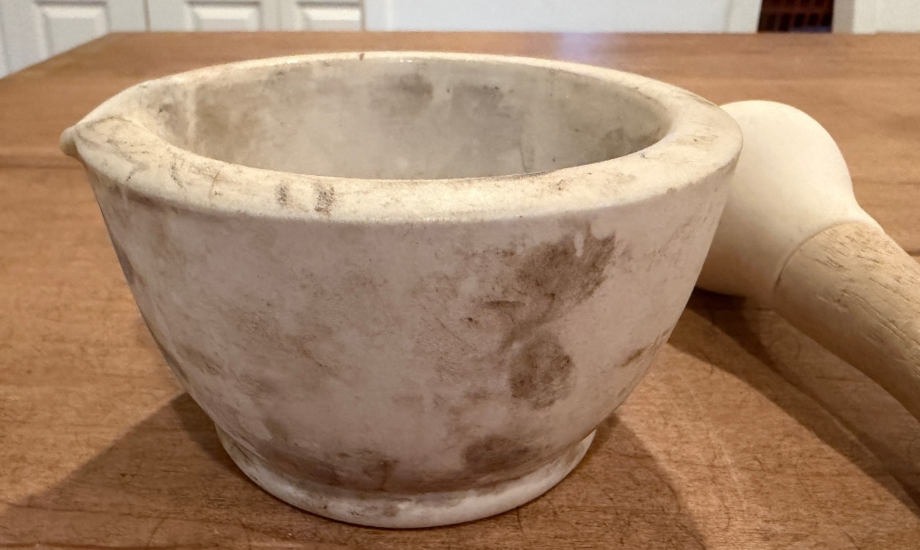 Vintage T. M. S. Mortar & Pestle | WARRANTED ACID PROOF 10