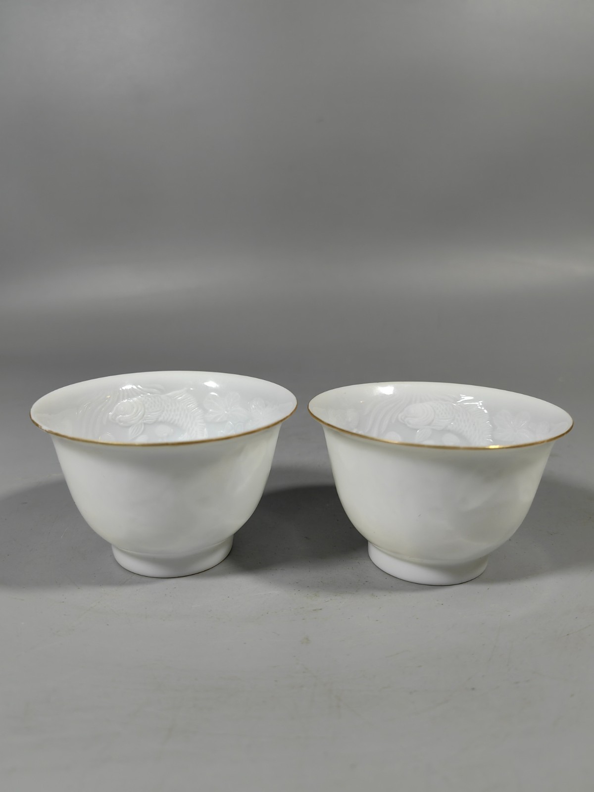 Fine Chinaese Qing Dynasty Yongzheng Sweet white porcelain Carved thin Bowls z