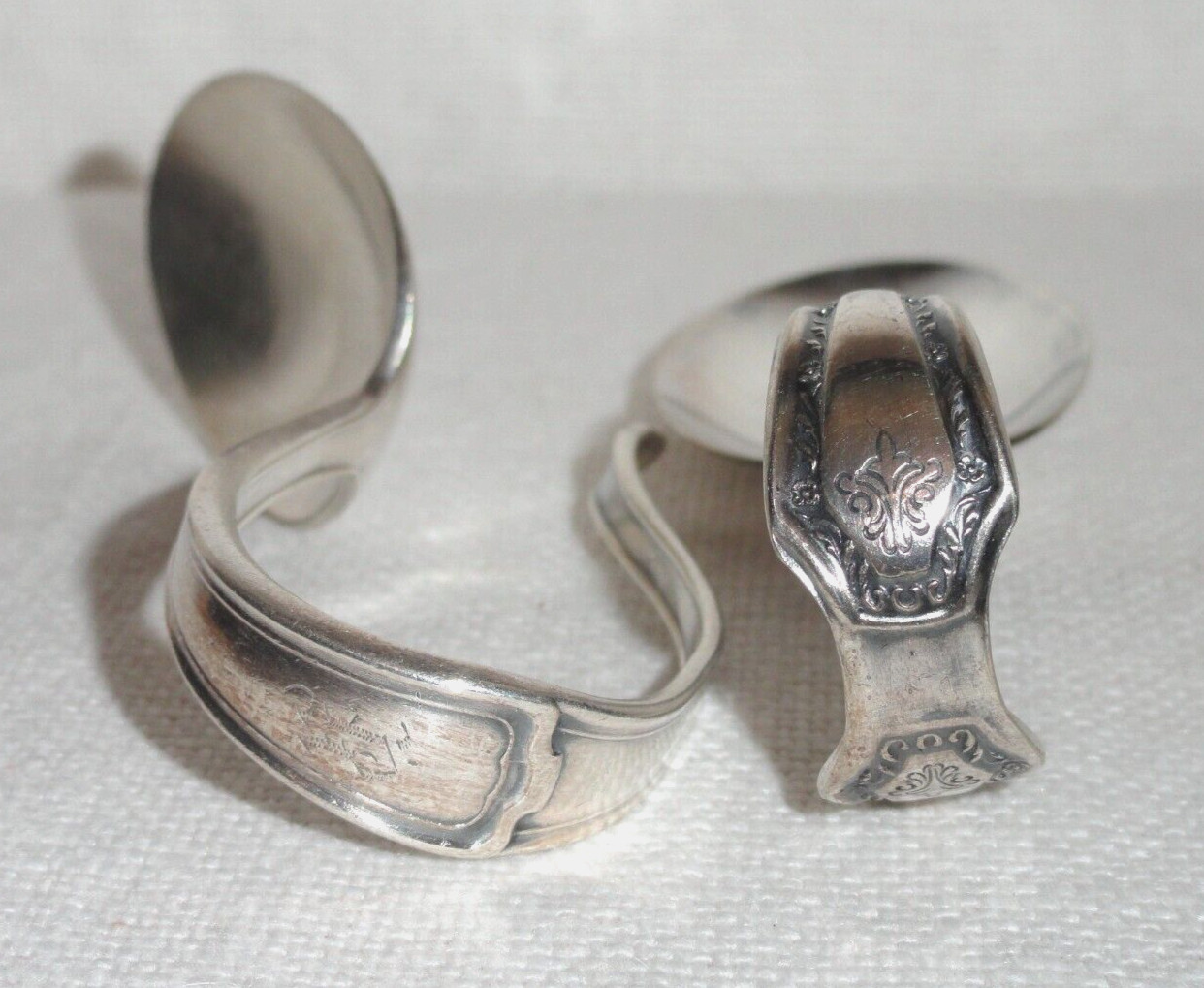 2 Vintage Curved Handle Baby Spoons ~ Rogers Bros 1847 ~ Wm A Rogers Silverplate