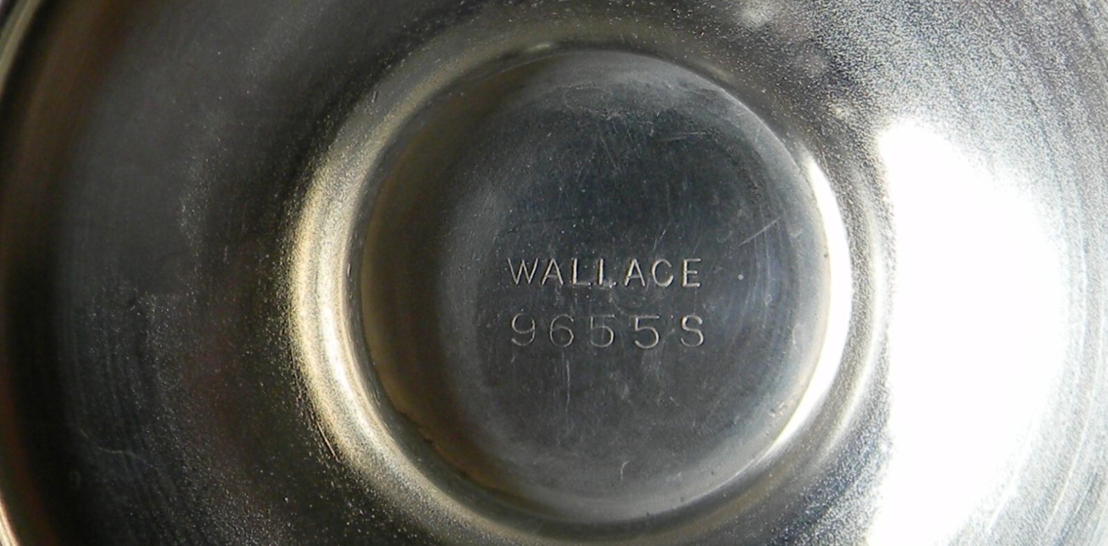 Wallace Silver (Silverplate, Hollowware) ~ ALDEN ~ Sugar Bowl & Lid, 4in, #9655S