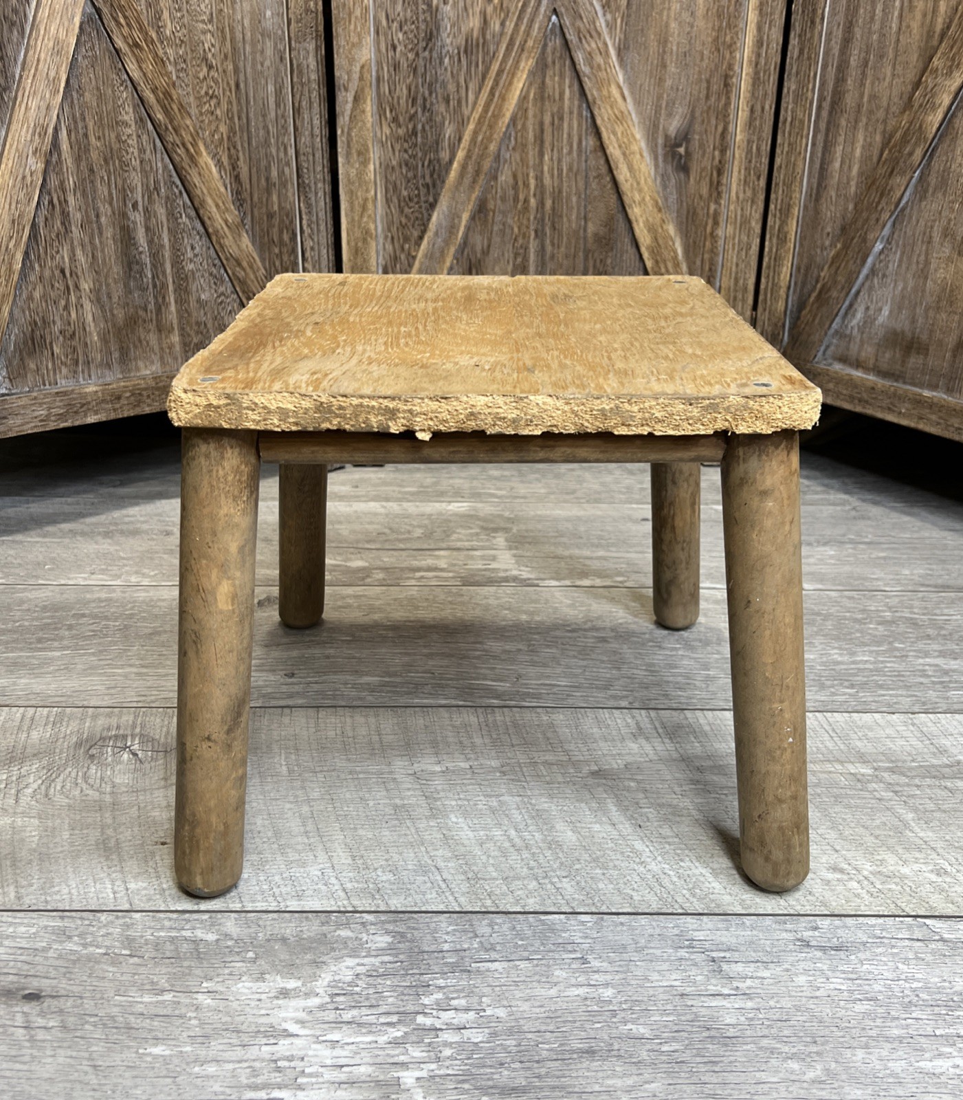 Vintage Milk Stool / Plant Stand Farmhouse Country Primitive Rustic Cottagecore