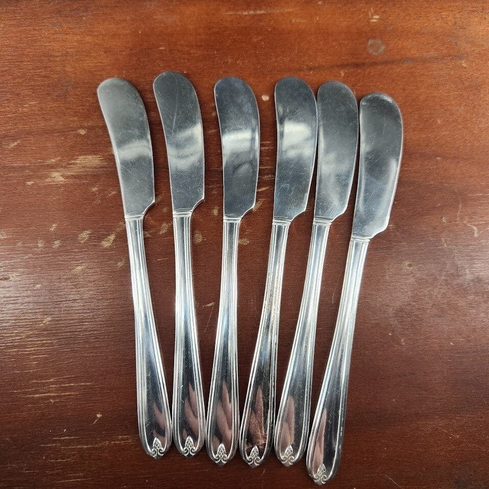 6 Oneida Longchamps Chaumont Butter Spreader Knife Silverplate 1935 flatware