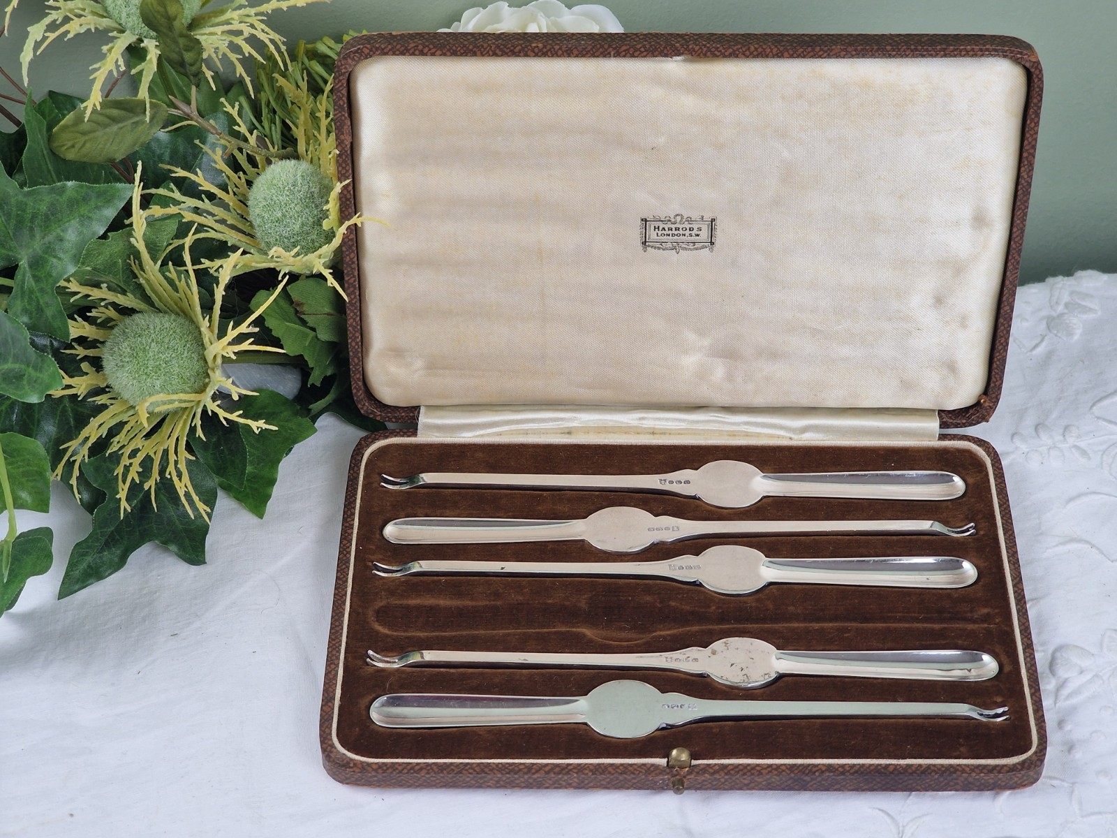 Antique Vintage Silver Plated Harrods Lobster Picks/Forks Set of 5 Original Case