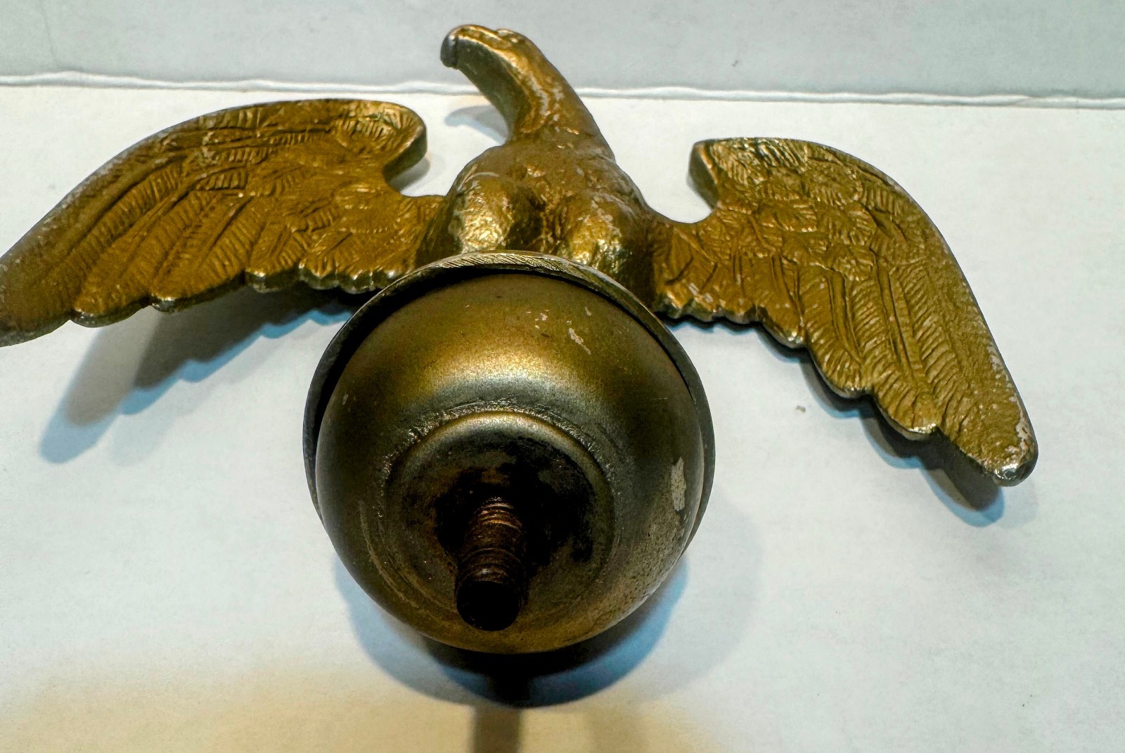 EAGLE FLAG FLAGPOLE AMERICA USA PATRIOTIC FINIAL ORNAMENT CAST METAL BRASS