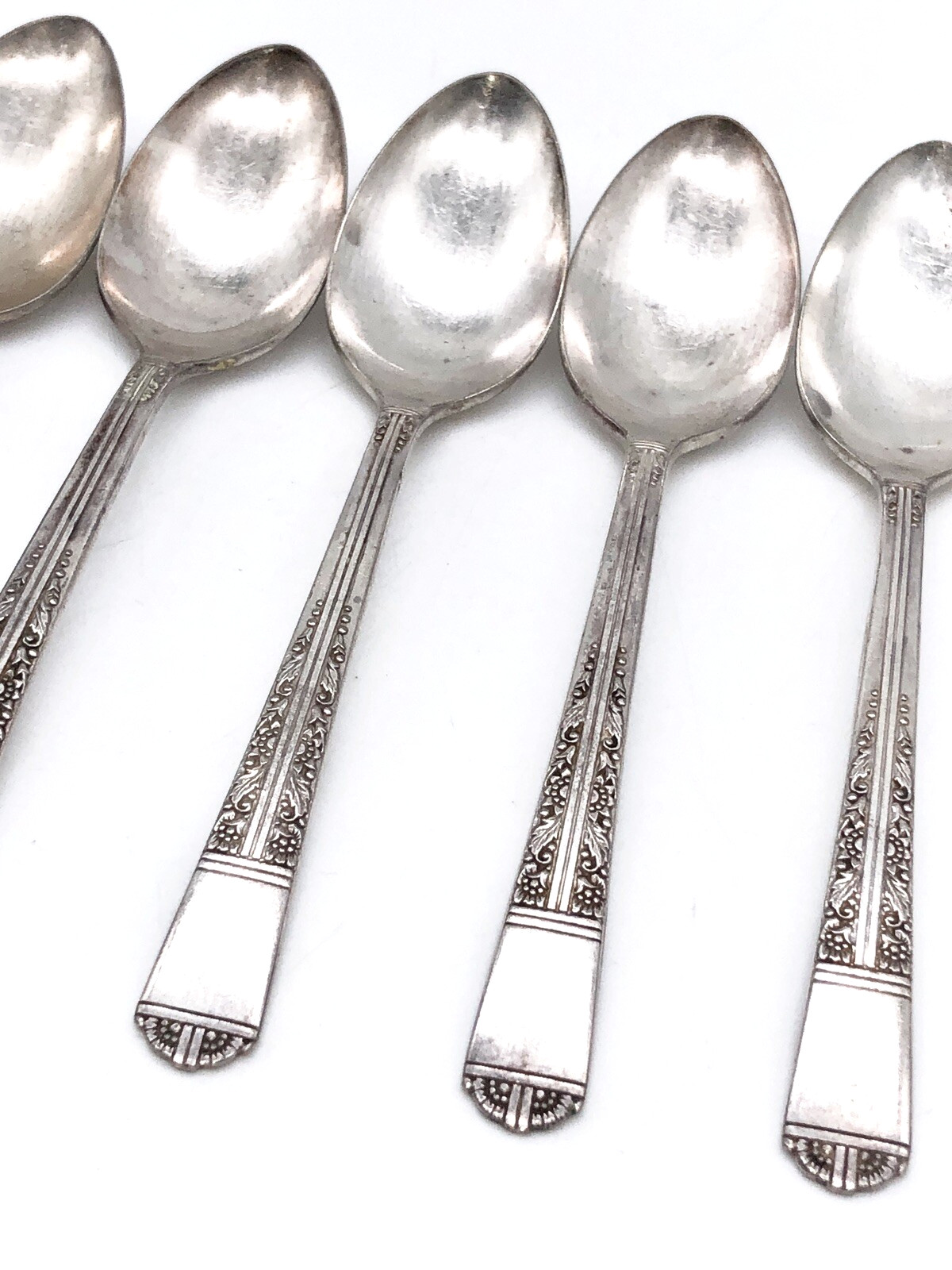 7 Oakleigh/Royal York Silver Plate Teaspoons Oneida Community 6″ Tudor Plate