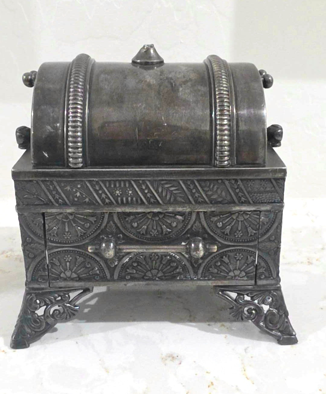 Antique Western Silver Co. Quadruple Plate Jewelry Casket Trinket Box #210