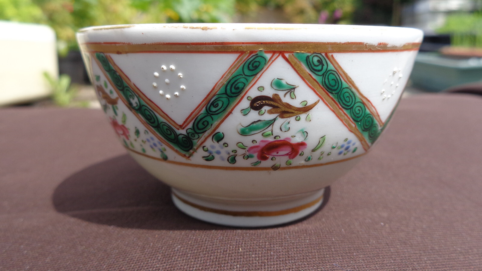 Chinese Armorial Porcelain Tea Cup- Sola Virtus Invicta