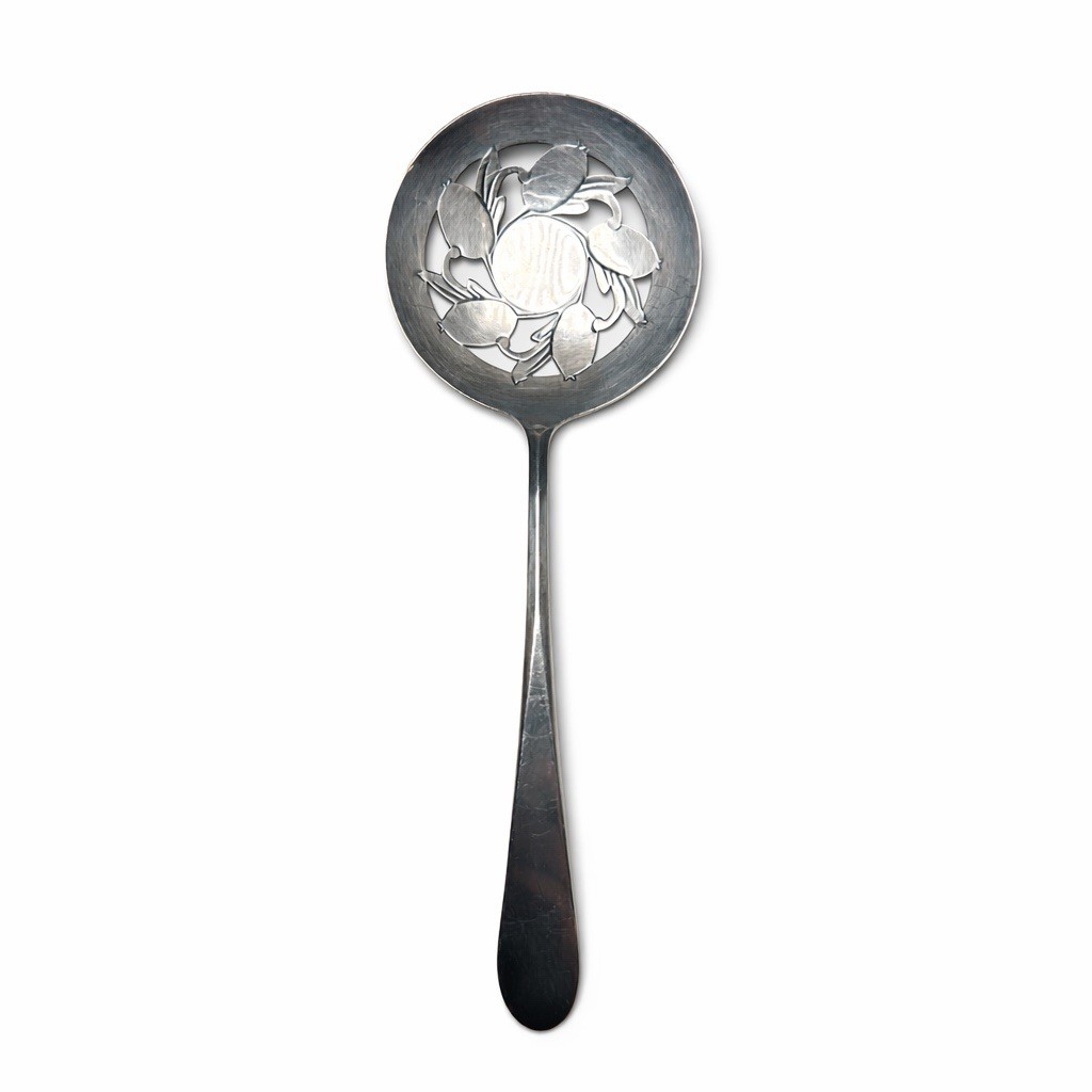 Wm Rogers Mfg Co Original Rogers Silverplate Tomato Server Pierced Spoon 8.5in