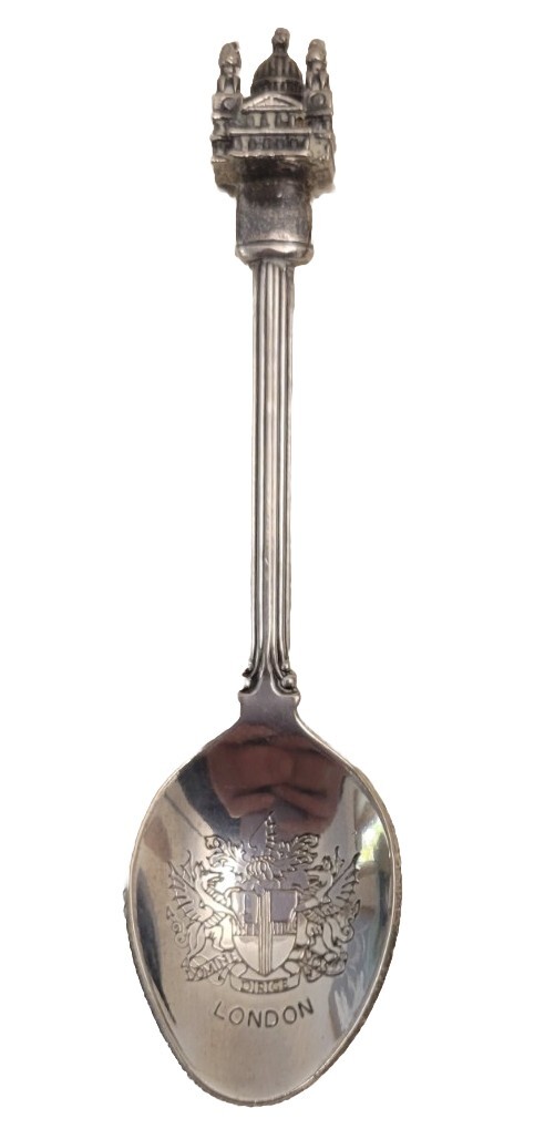 Vintage Souvenir Spoon Collectible St. Pauls Cathedral silverplated London WAPW