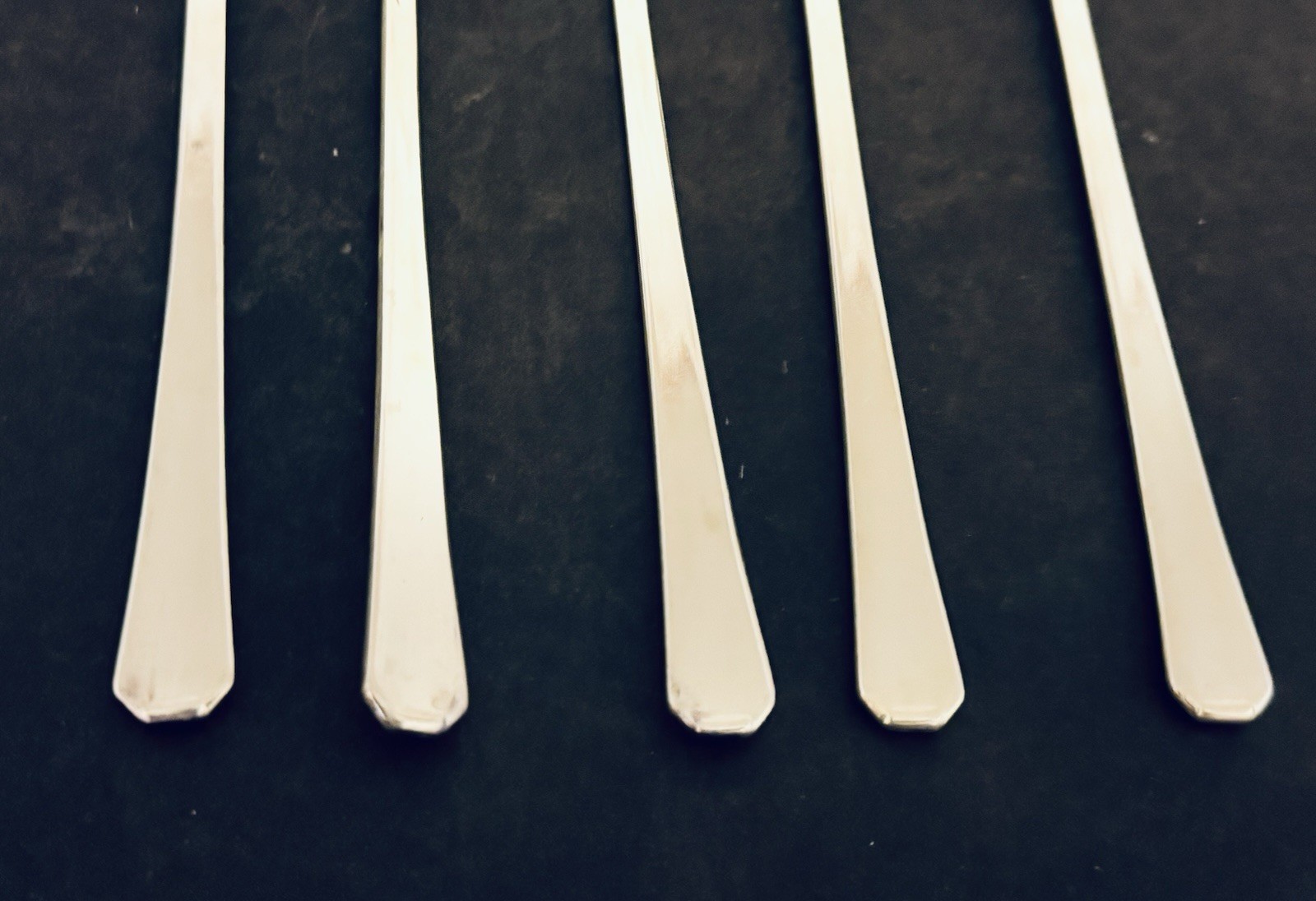 International Silver Five Iced Tea Spoons Broadway Pattern Art Deco 1940