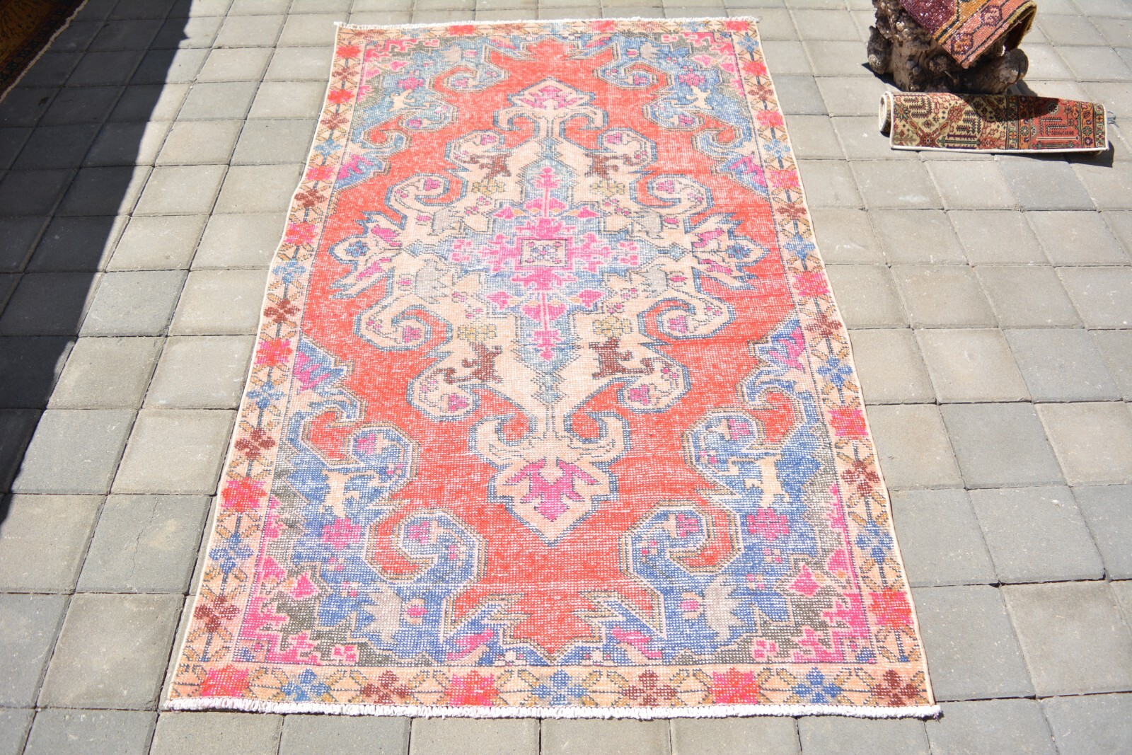 Red Turkish Vintage Medallion Rug, 4.1×6.8ft, Pink Antique Handmade Oriental Rug