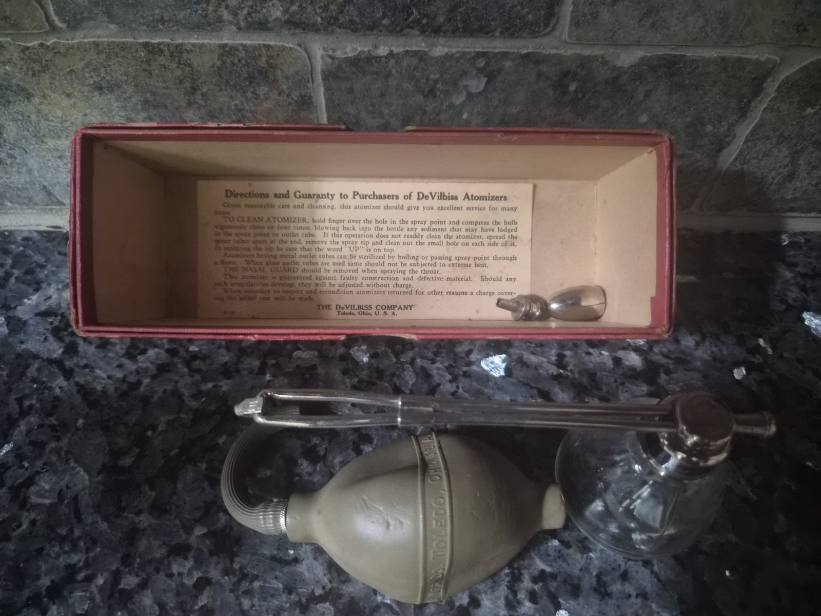 Antique DeVilbiss Nose Throat Atomizer 15 Medical Equipment Glass