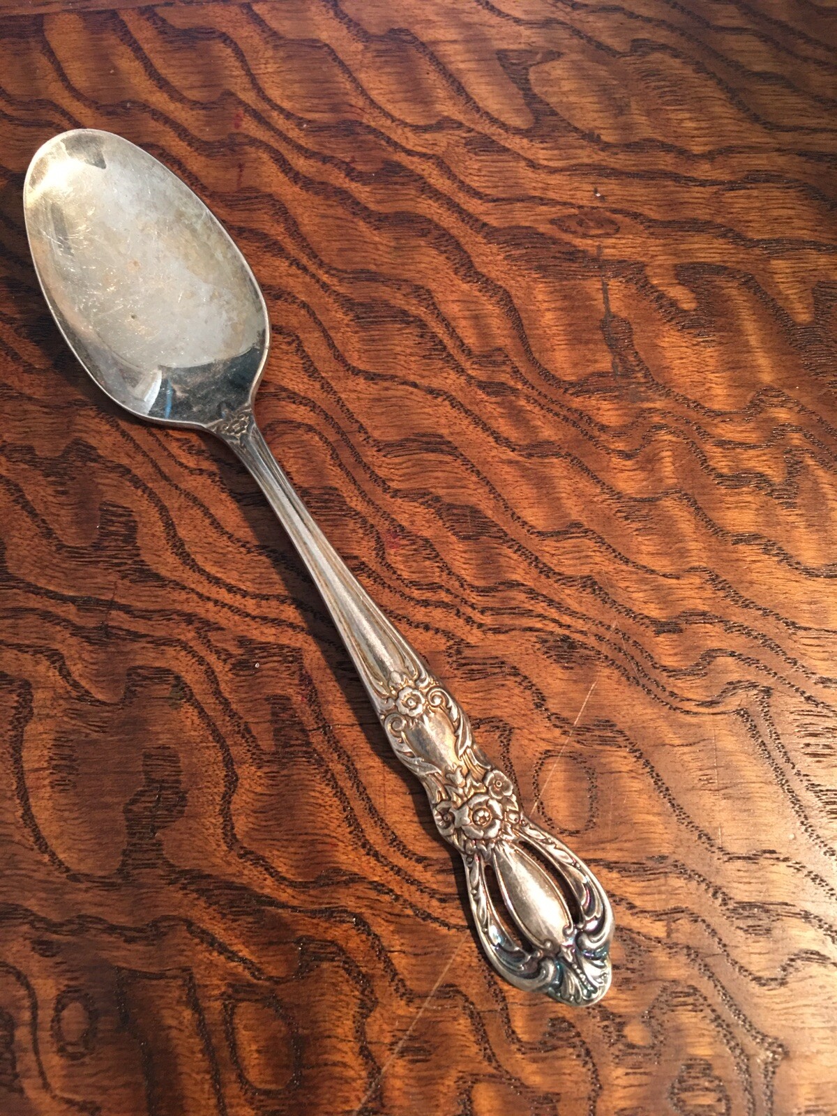 GRAND HERITAGE ~ Table Spoon ~ 1847 Rogers Bros ~ Silver Plate ~ Art Nouveau