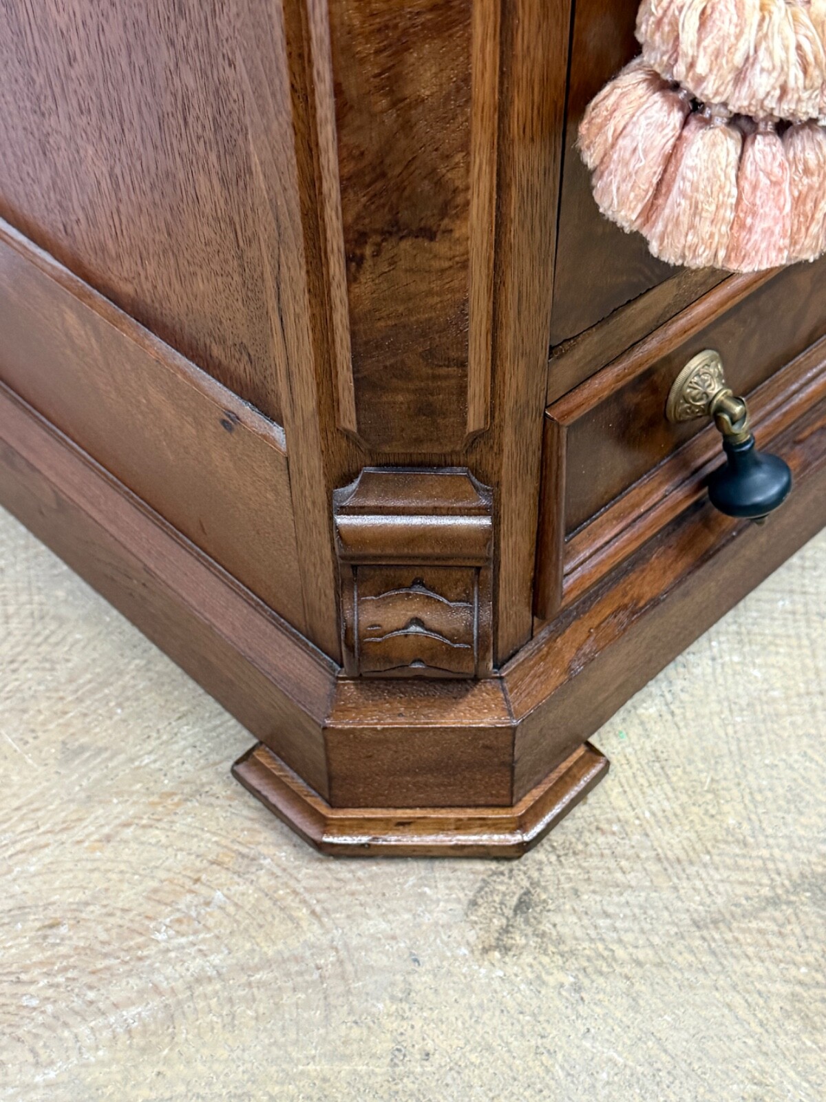 Antique Victorian Burl Walnut Credenza Marble Top Hall Console Table 1860 Carved
