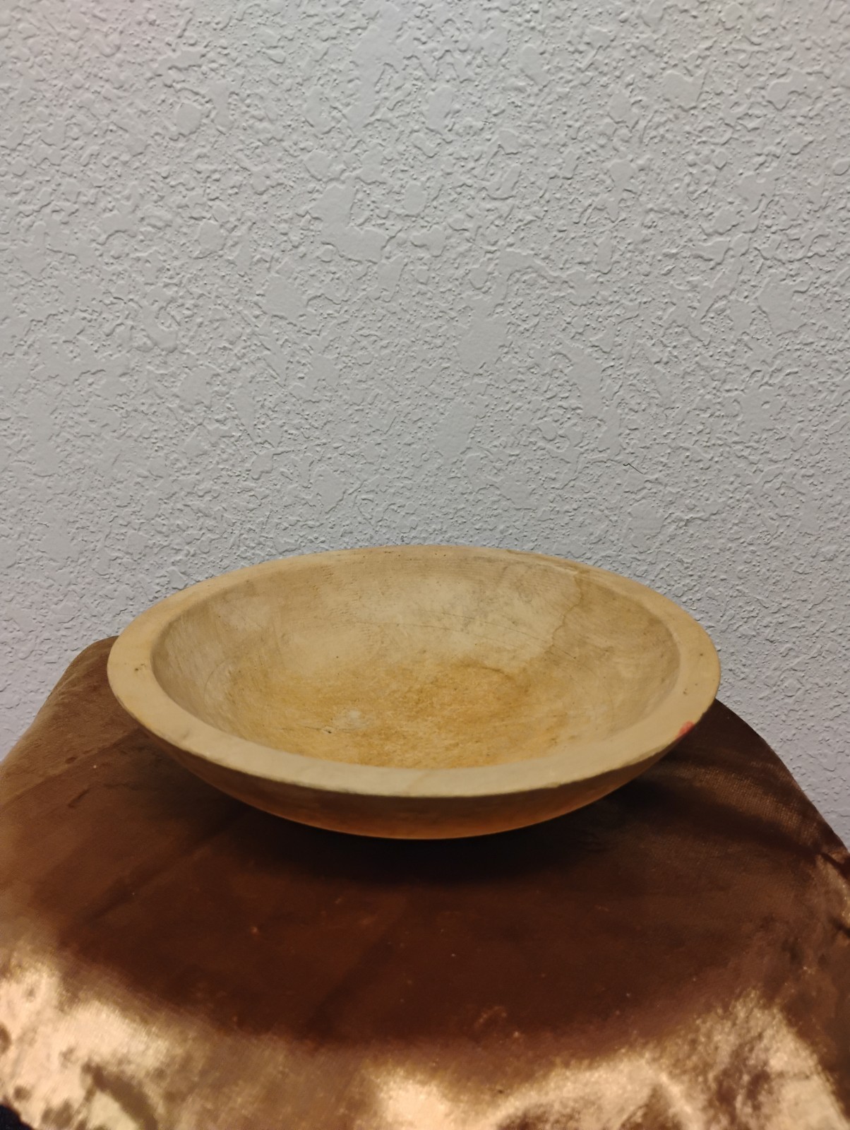 Vintage Munising Hand Turned Rustic 8″ Primitive Farmhouse Wooden Bowl ~ USED