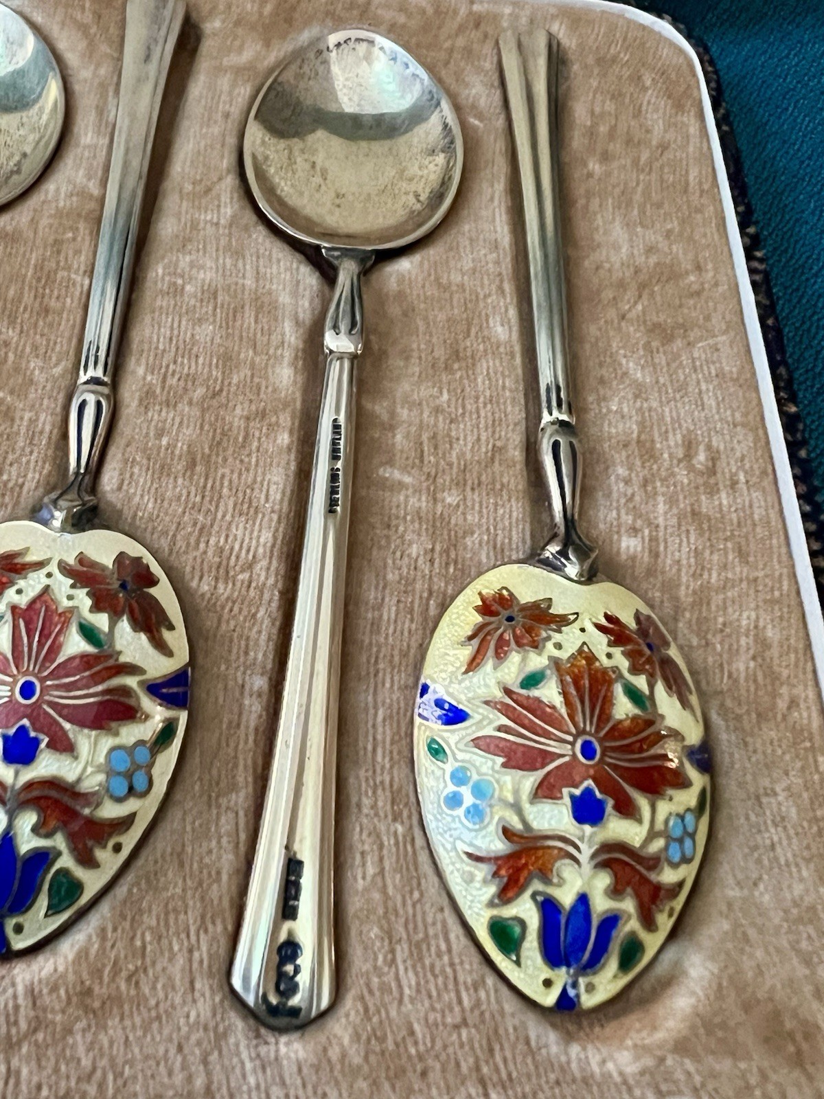 1930s ENGLISH GILT STERLING 6 PIECE SET ENAMELED DEMITASSE SPOONS ORIGINAL BOX