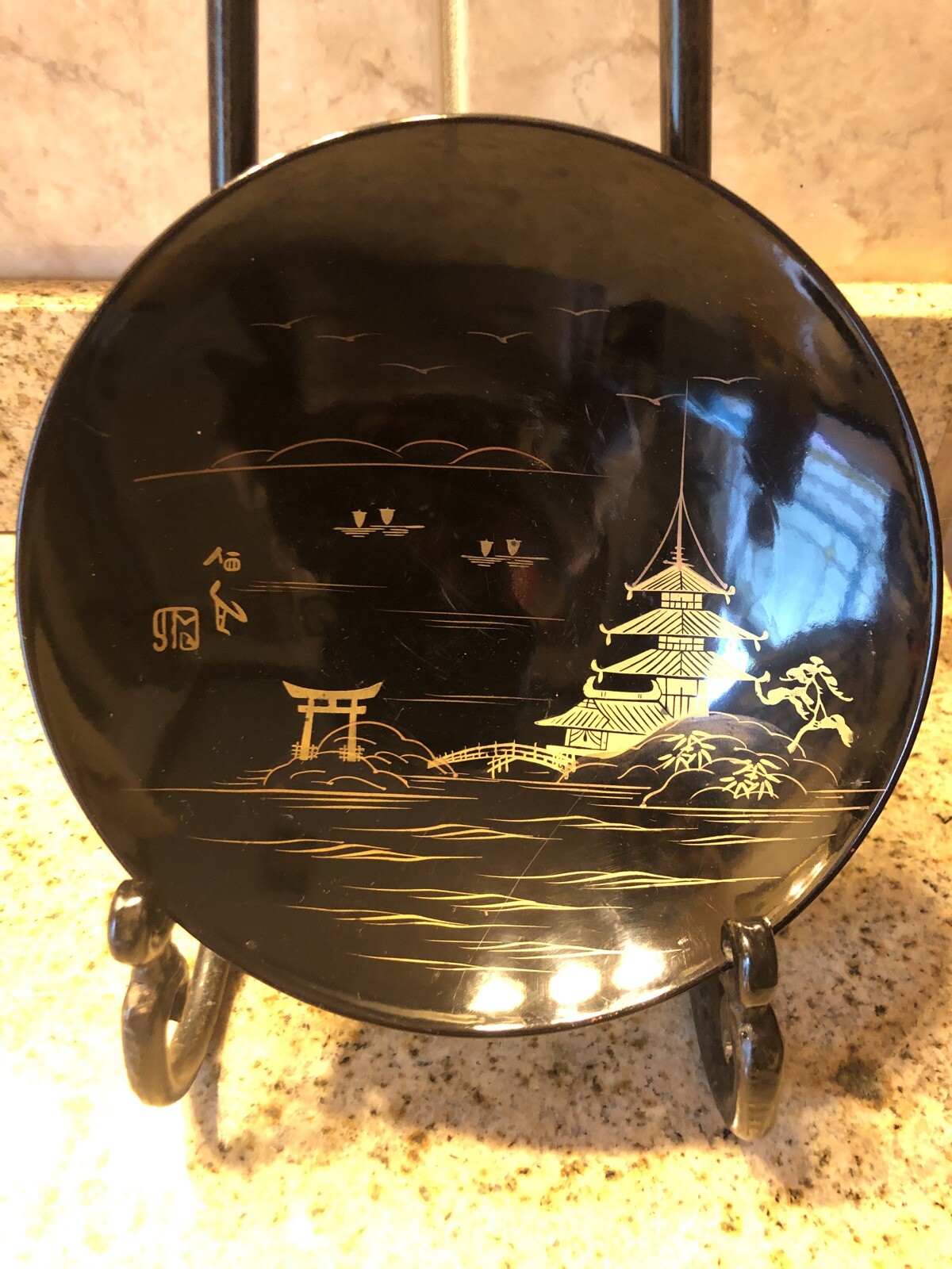 AIZU JAPANESE HAND PAINTING BLACK LACQUER BOWL 7 3/4″ DIAMETER