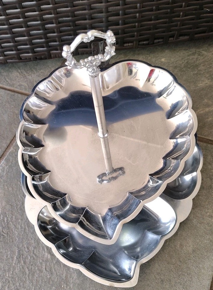 Silver Plated Multi-Tiered Serving Dish Tray 10.5″ X 13.5″ Leaf Design Vintage