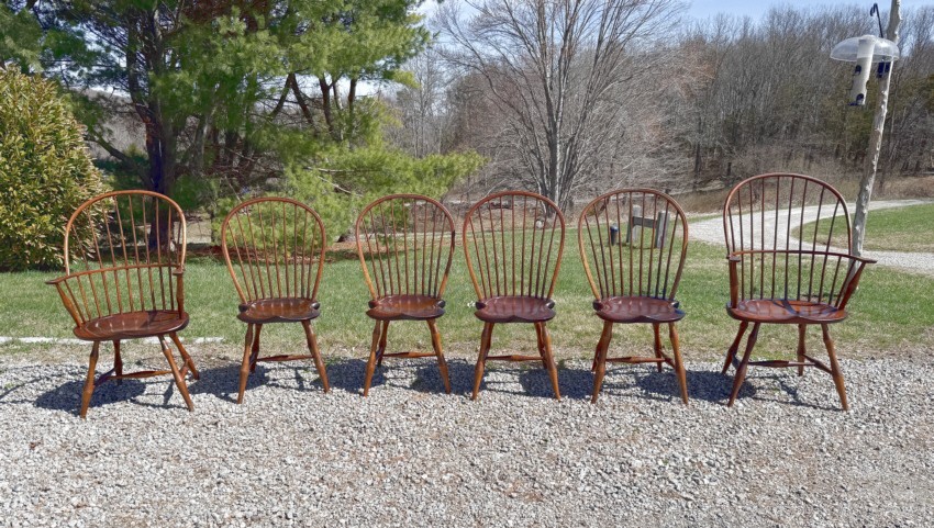 Vintage D. R. Dimes set of 6 bow back Windsor chairs, two arms and six sides