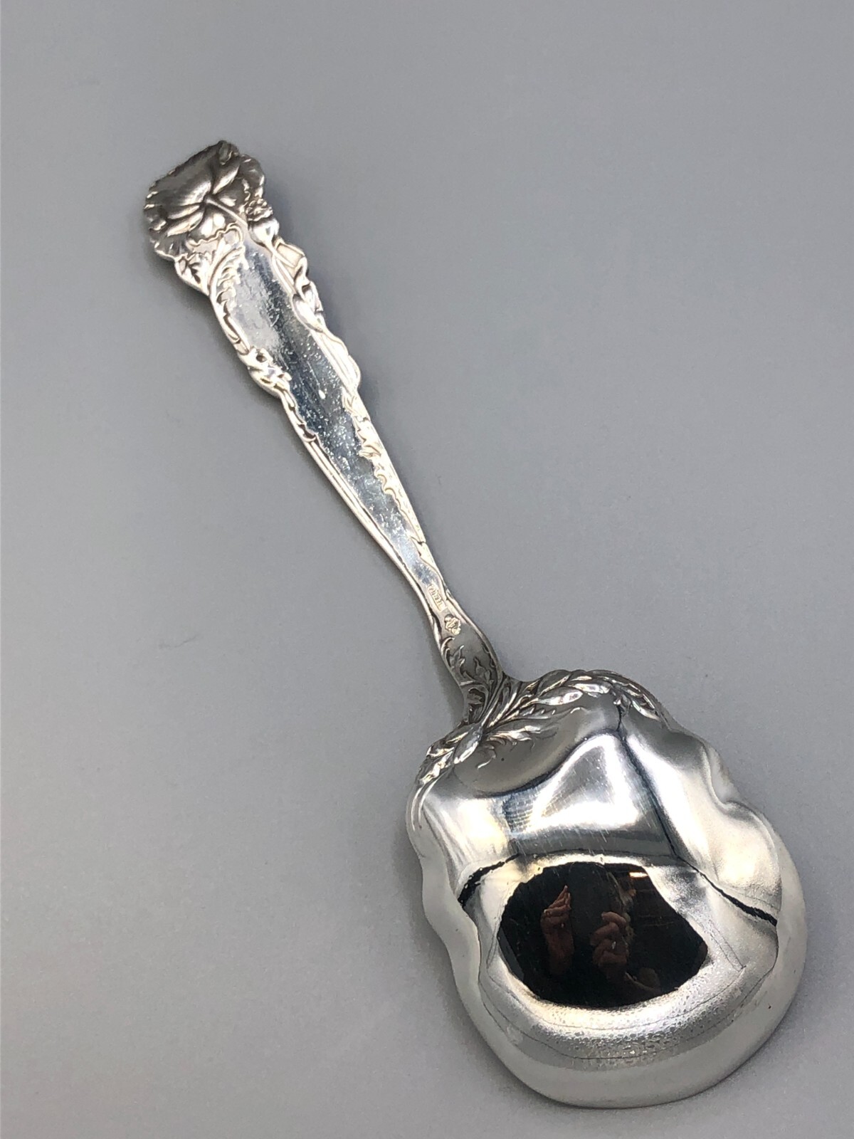 Raphael by Alvin Sterling Silver small Casserole / Preserve Spoon 7 3/8″