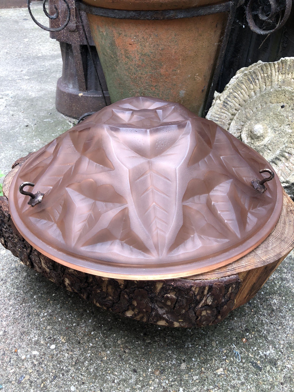 Shade Vintage 1930/40’s French frosted glass ceiling Art Deco leaf plafonnier